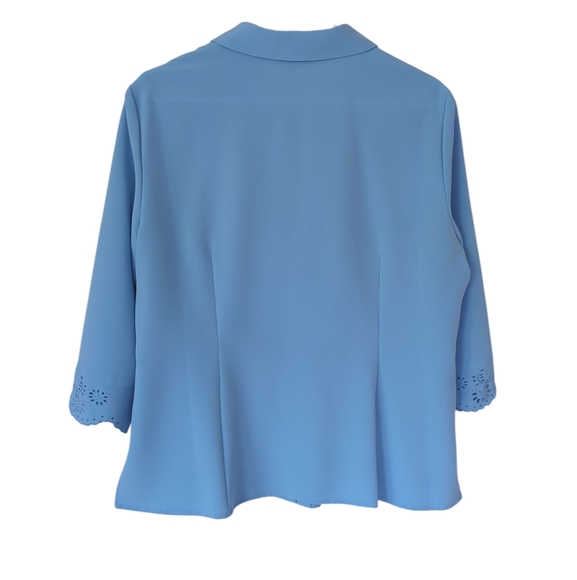 Covington Floral Embroidered Button Down Blouse LARGE 14-16 Blue Eyelet Trim - Picture 7 of 15